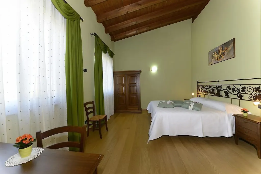 Farm stay Agriturismo Bacche Di Bosco Verona Italy